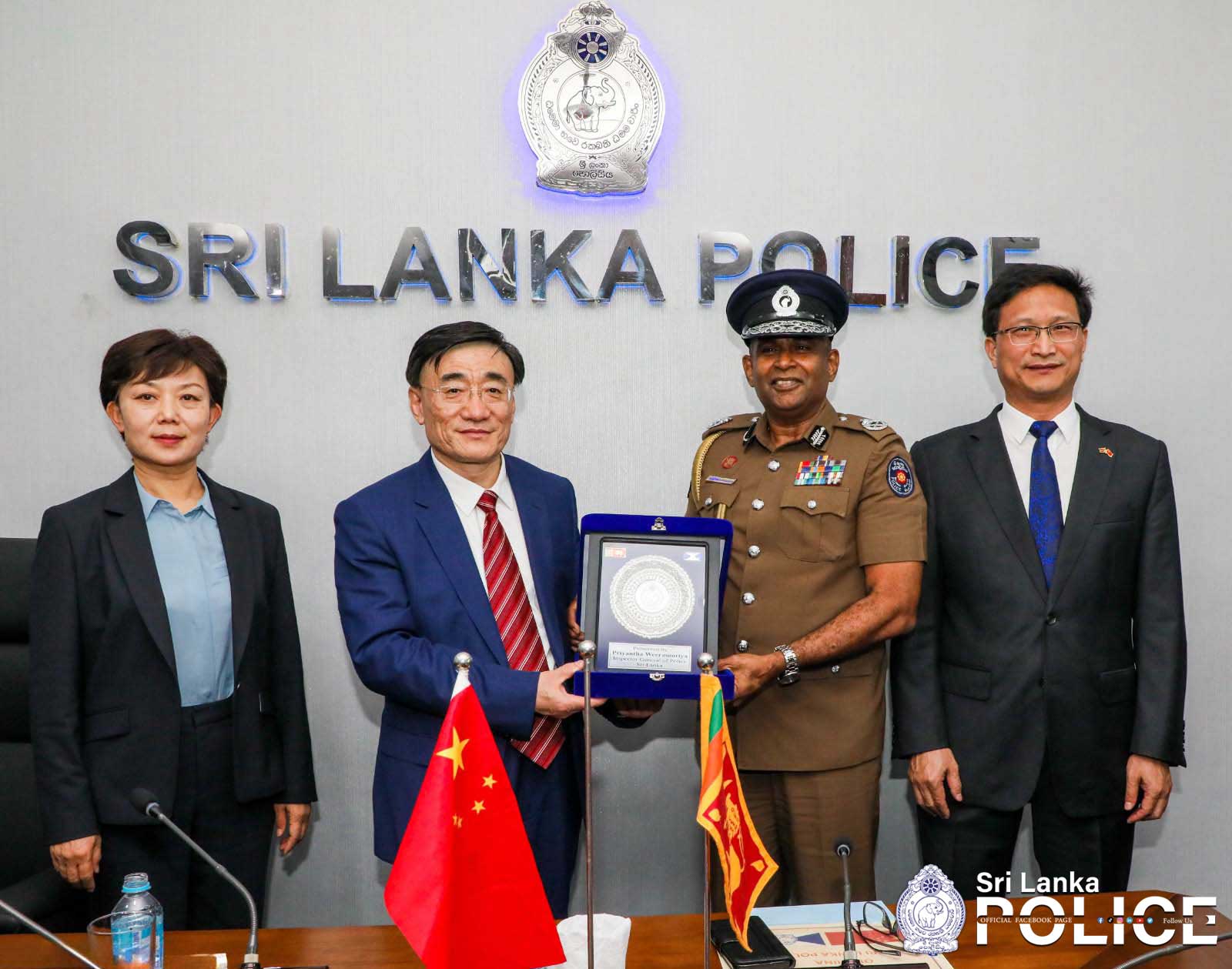 Meeting Between the Deputy Minister of the National Immigration Administration of China and the Inspector General of Police